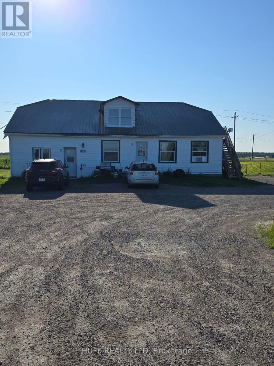 Property Photo:  113 Tenth Avenue  ON P0J 1E0 