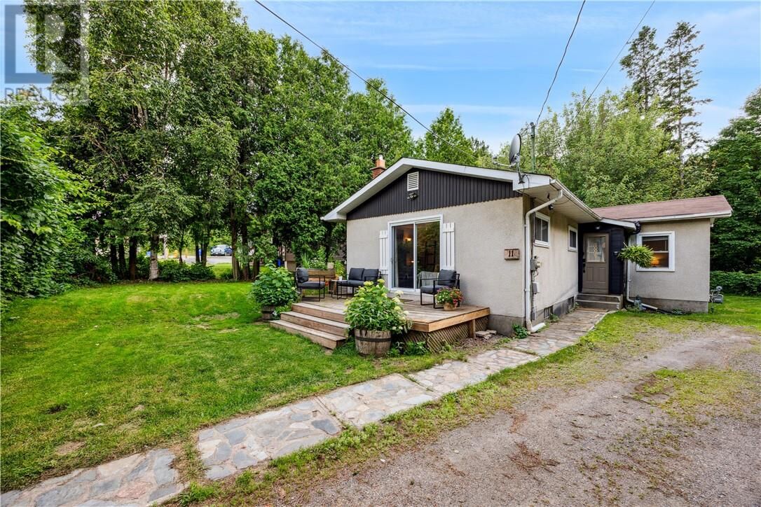 Property Photo: 11 Michael Avenue ON P3Y 1N1