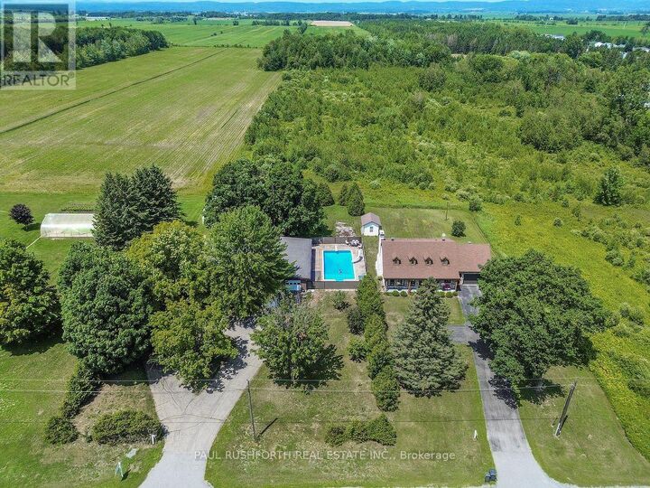 Property Photo: 4866 County Road 17 Road ON K0B 1A0