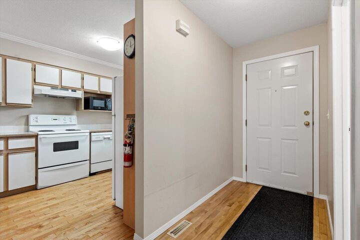Property Photo: 45435 Knight Road 35 BC V2R 3E8