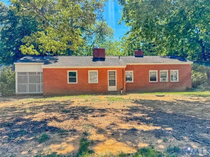 Property Photo: 7557 Bellehaven Drive VA 23062