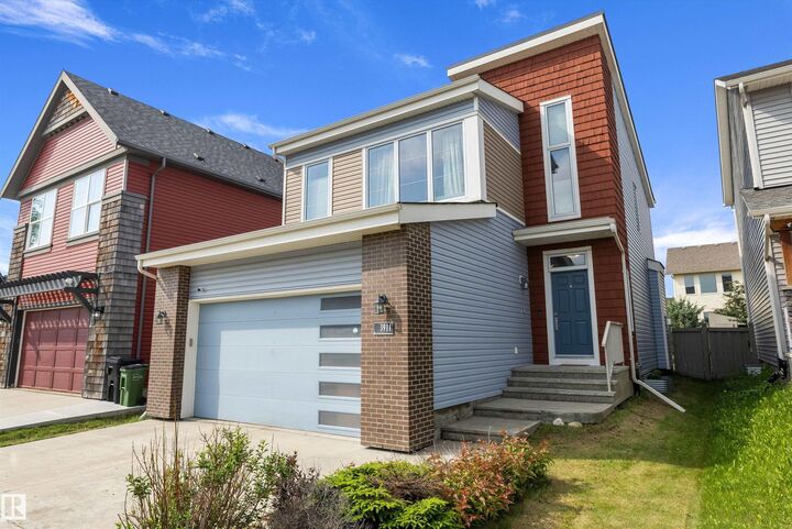 Property Photo: 3911 Claxton Loop SW AB T6W 1Y6