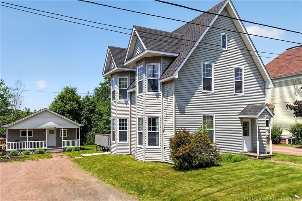 Property Photo:  12-12A Weldon Street  NB E4L 4N2 