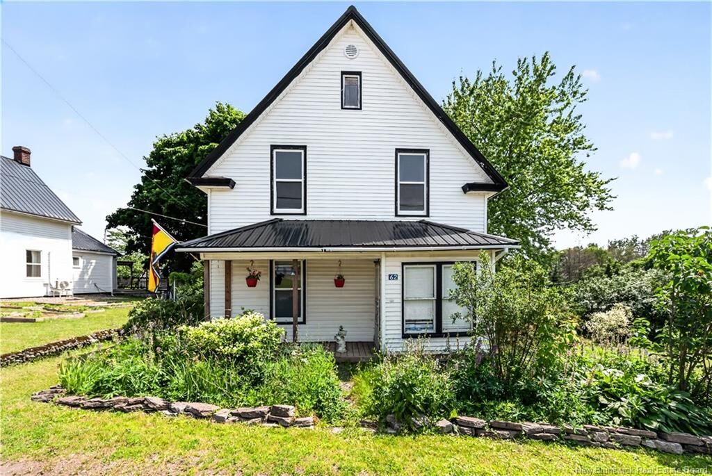Property Photo:  62 Academy Street  NB E4H 2R8 