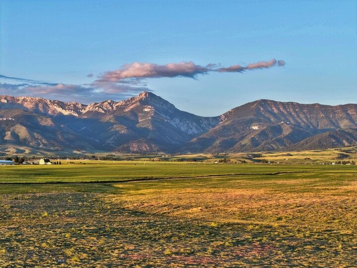 Property Photo:  3961 Penwell Bridge Road  MT 59714 
