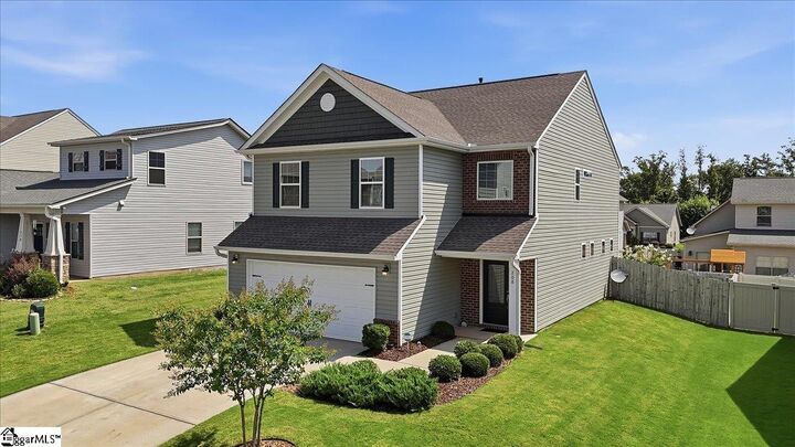 Property Photo:  208 Grassy Creek Way  SC 29670 