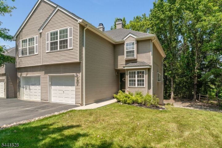 Property Photo:  25 Forsgate Ter  NJ 08801 
