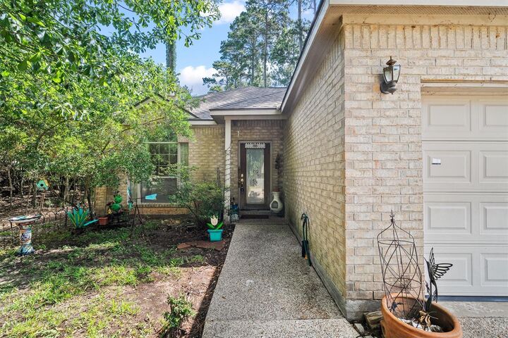Property Photo: 3106 Hunters Glen Way TX 77356