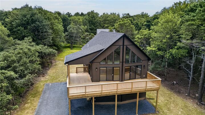 Property Photo: 545 S Old Stage Road PA 18210