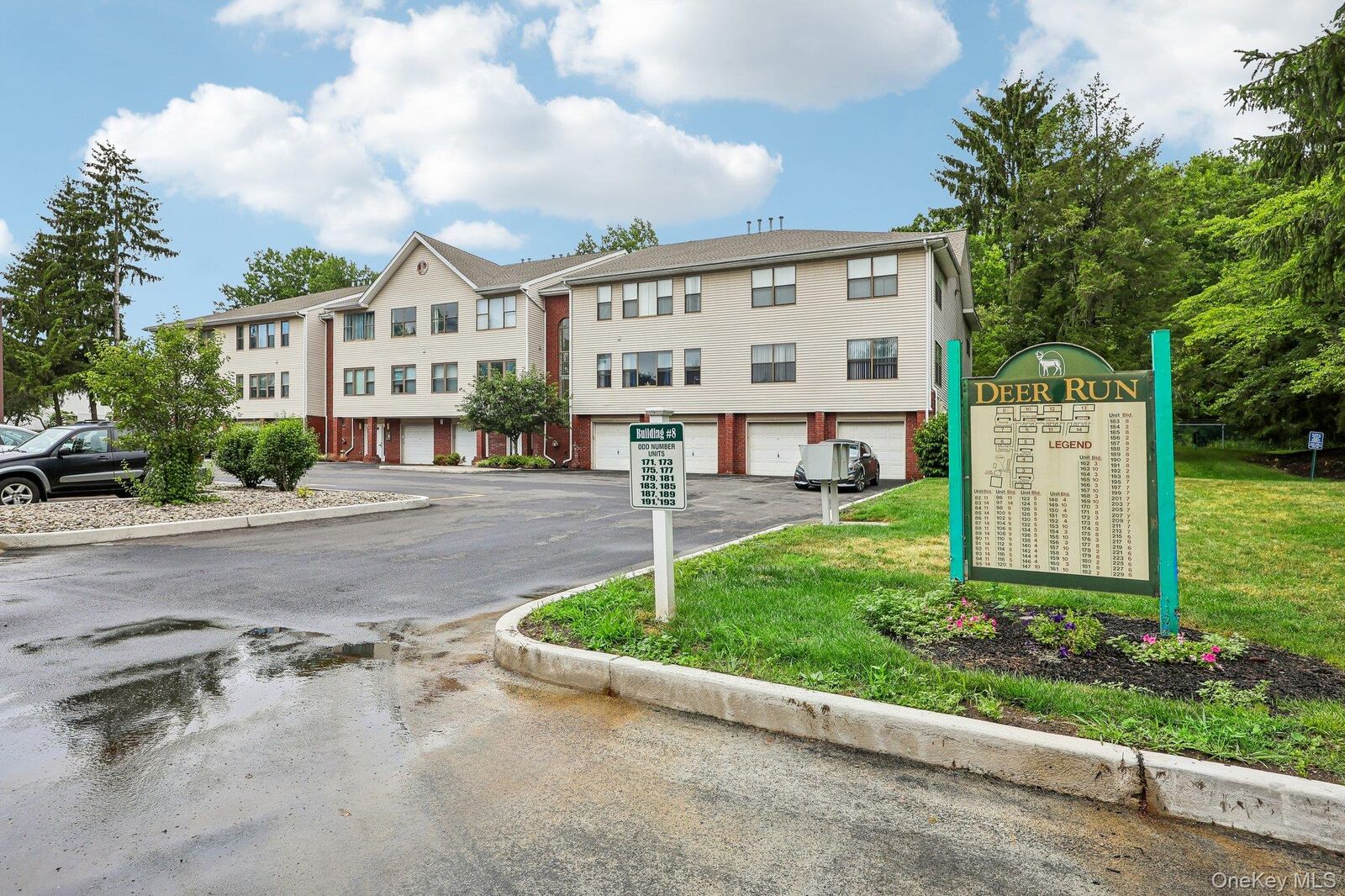 Property Photo:  181 Deer Ct Drive  NY 10940 