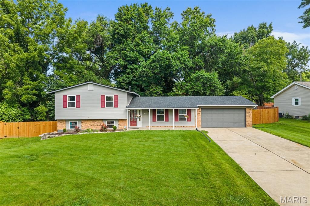 Property Photo:  9 Linda Lane  MO 63376 
