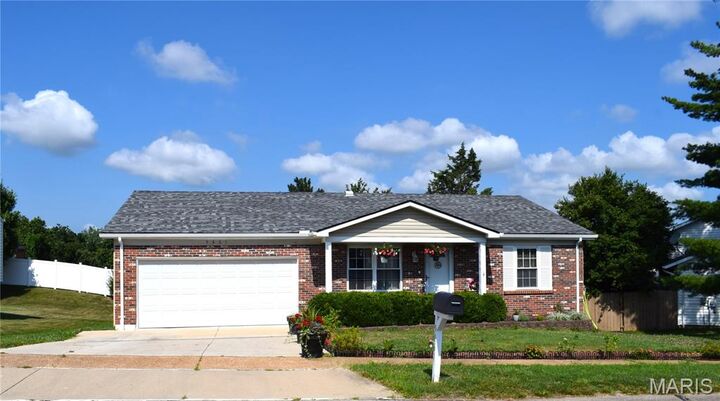 Property Photo: 5661 Chalet Hill Drive MO 63129