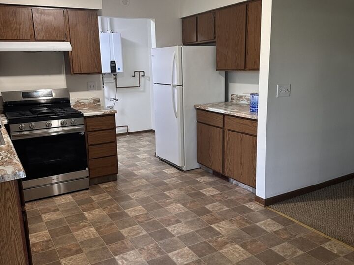 Property Photo: 313 South Avenue IL 60140