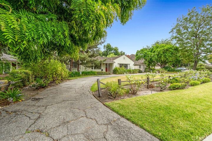 Property Photo:  46 N Golden West  CA 91007 