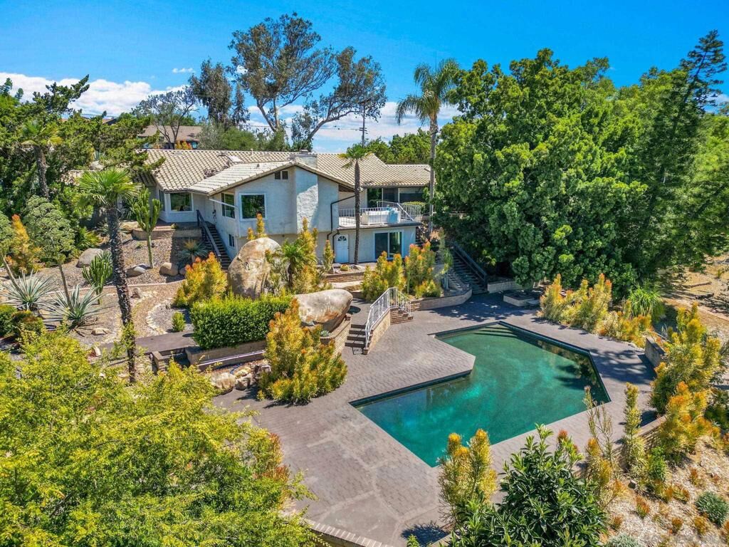Property Photo:  1389 Merritt Dr  CA 92020 