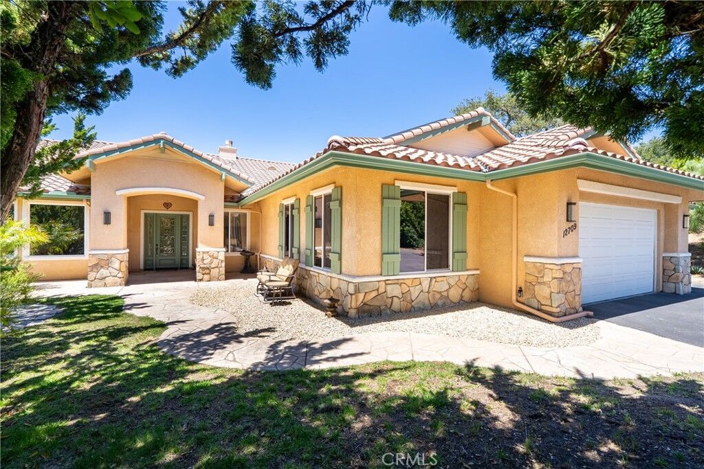 Property Photo: 12709 Paso Verde Court CA 93422