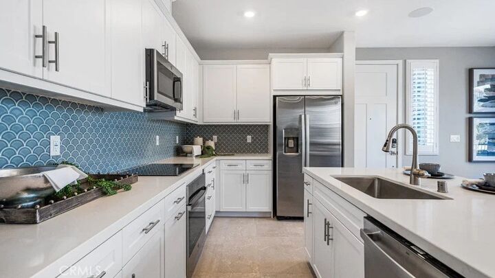 Property Photo:  2863 E Amberley Privado  CA 91762 