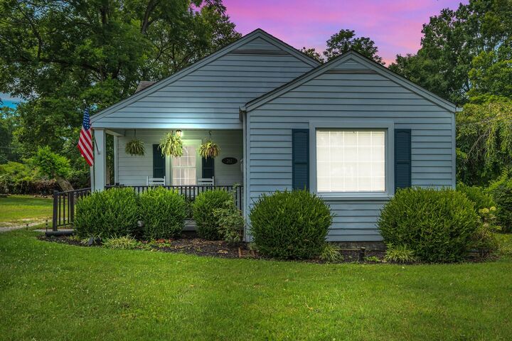 Property Photo: 262 N Willomont Ave TN 37066