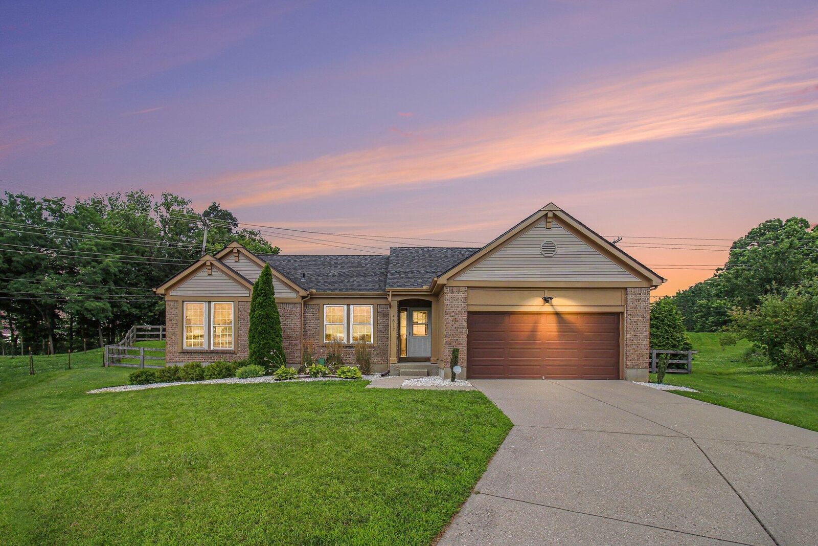 Property Photo:  4817 Buckhorn Drive  KY 41005 