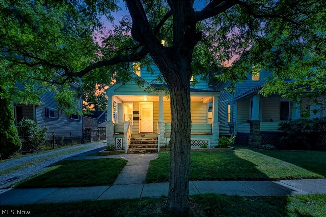 Property Photo: 1559 Hopkins Avenue OH 44107
