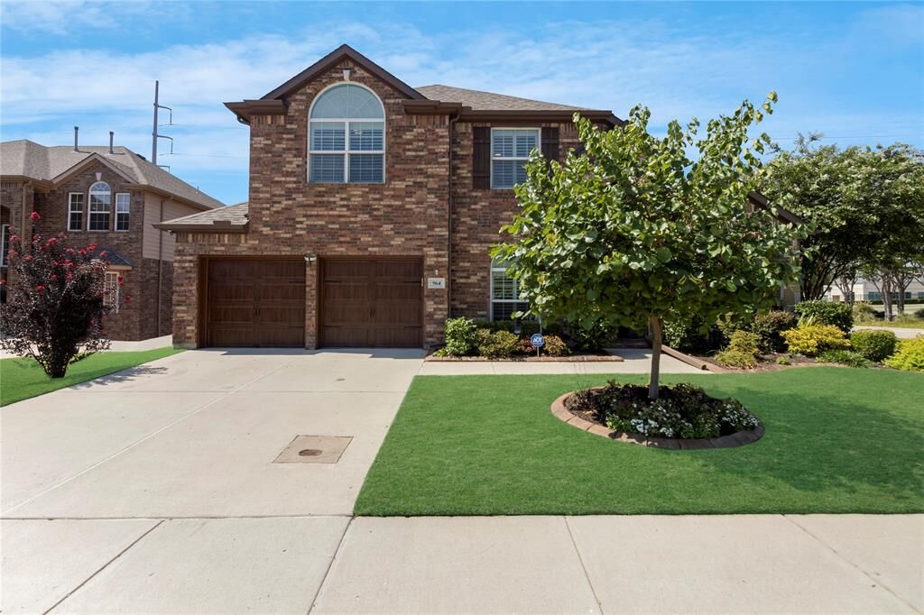 Property Photo:  964 Wellington Drive  TX 75067 