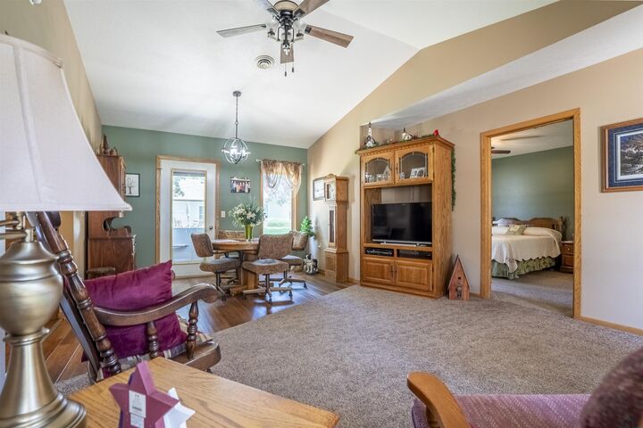 Property Photo:  19 Park Village  IA 51031 