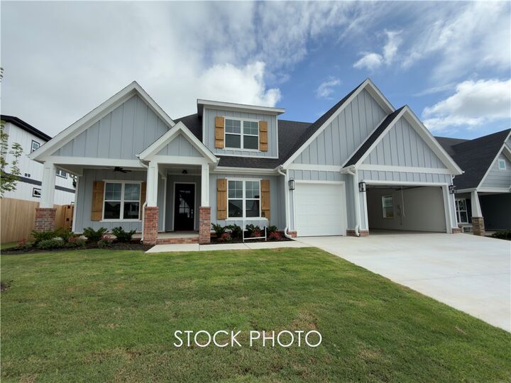 Property Photo: 6507 S 60th Street AR 72758