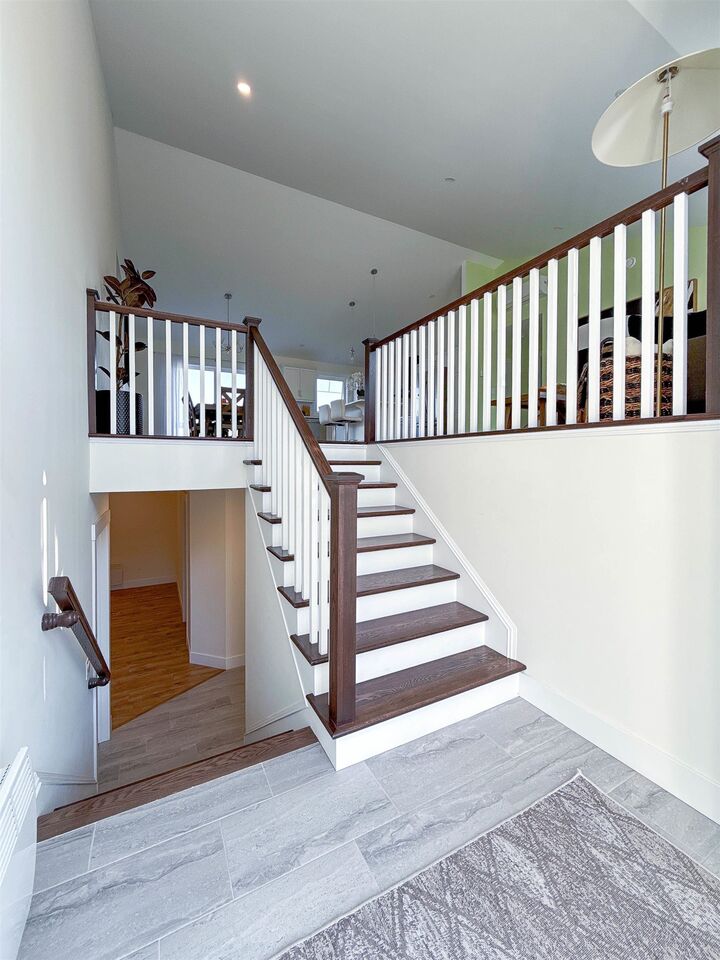 Property Photo:  99 Royalty Road  PE C1E 3E1 