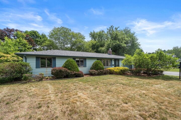 Property Photo:  5 Sunset Rd  MA 01754 