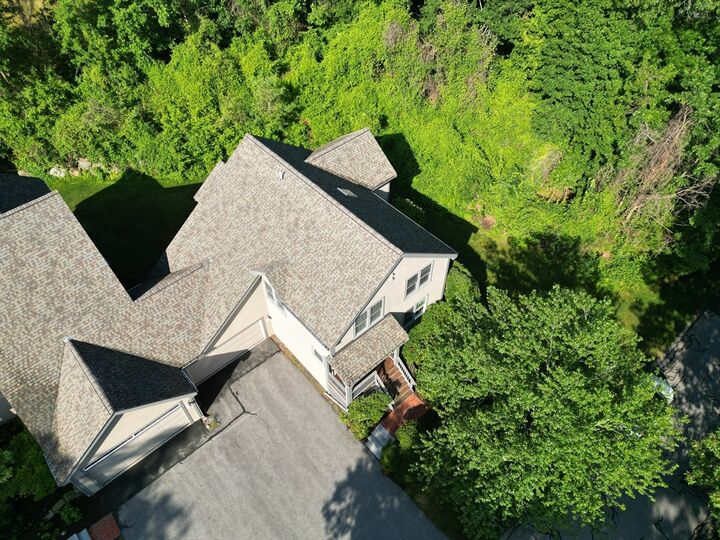 Property Photo:  25 Livermore Ln 25  MA 02493 