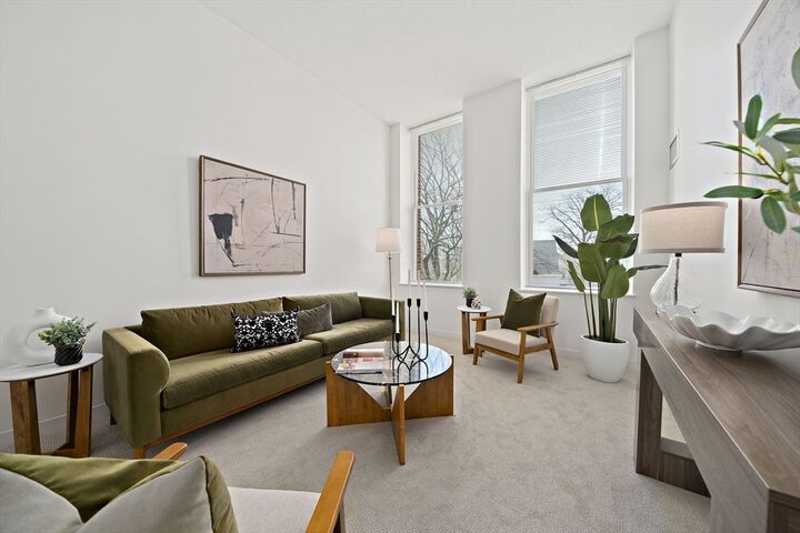 Property Photo: 76 Elm St 114 MA 02130