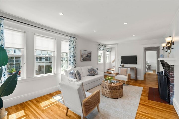 Property Photo:  10 Creeley Rd. 10  MA 02478 