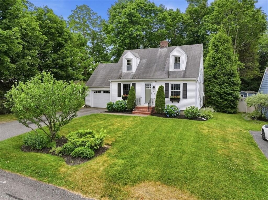 Property Photo:  4 Ponkapoag Way  MA 02021 