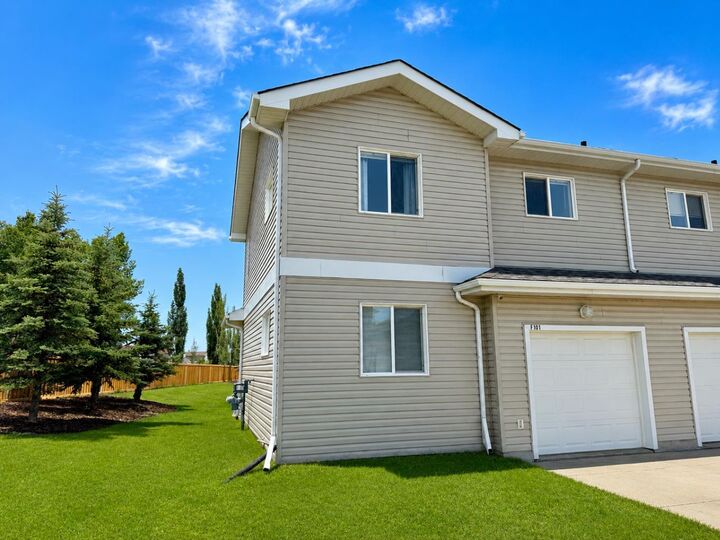 Property Photo:  8640 103 Avenue F101  AB T8X 0C3 