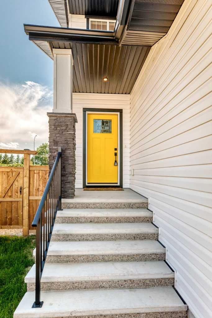 Property Photo:  86 Turnbull Close  AB T4P 3H6 