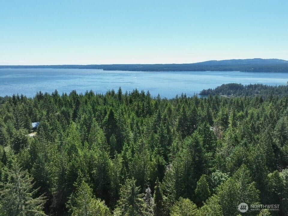 Property Photo:  1400  Sunrise Road  WA 98320 