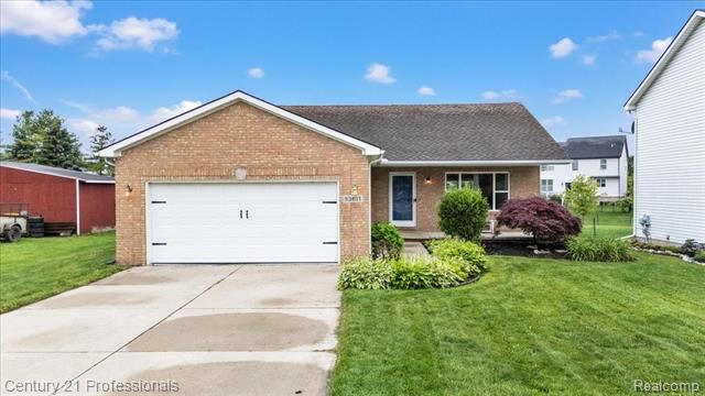 Property Photo:  53611 County Line Road  MI 48047 