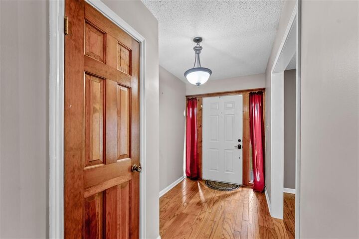 Property Photo: 13 Poinsetta Road LA 70663