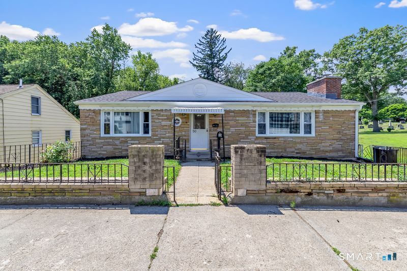Property Photo: 50 Hawthorne Avenue CT 06418