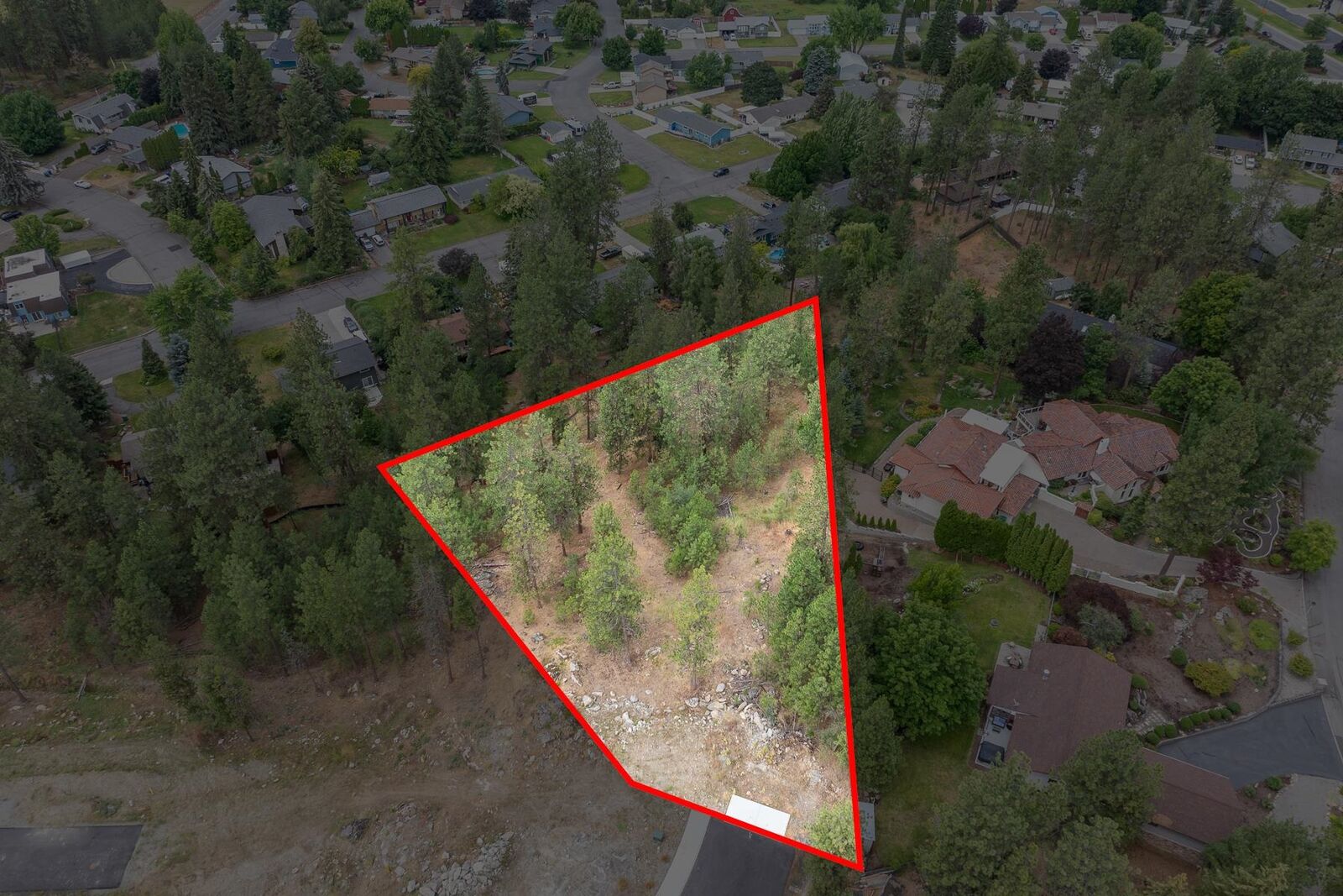 Property Photo:  2606 S Homestead Ln  WA 99037 