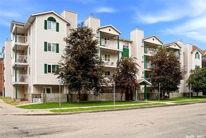 2203 Angus Street 403 — photo 1
