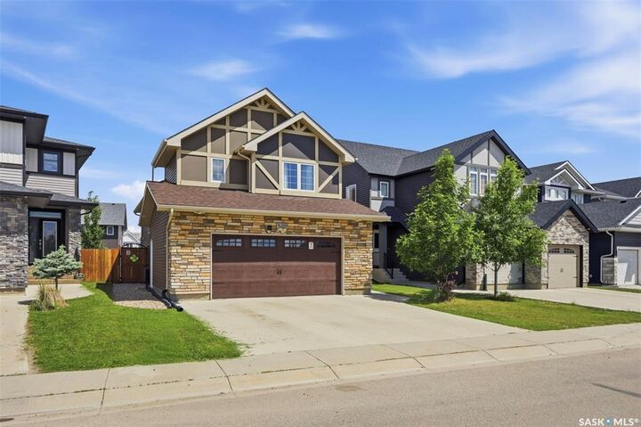 Property Photo:  359 Underhill Bend  SK S7V 0N1 