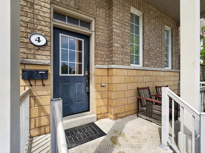 4 Evelyn Wiggins Drive — photo 1