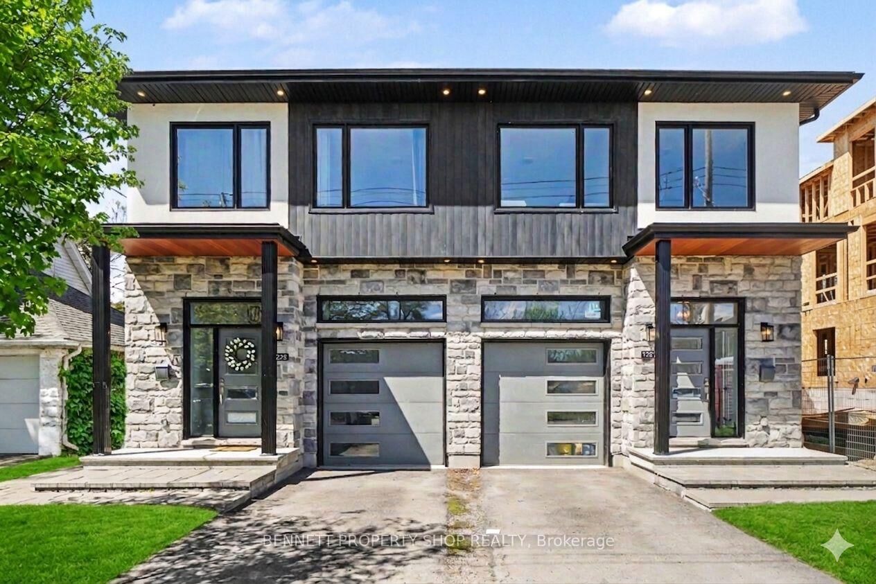 Property Photo:  1225 Ridgemont Avenue B  ON K1V 6E6 