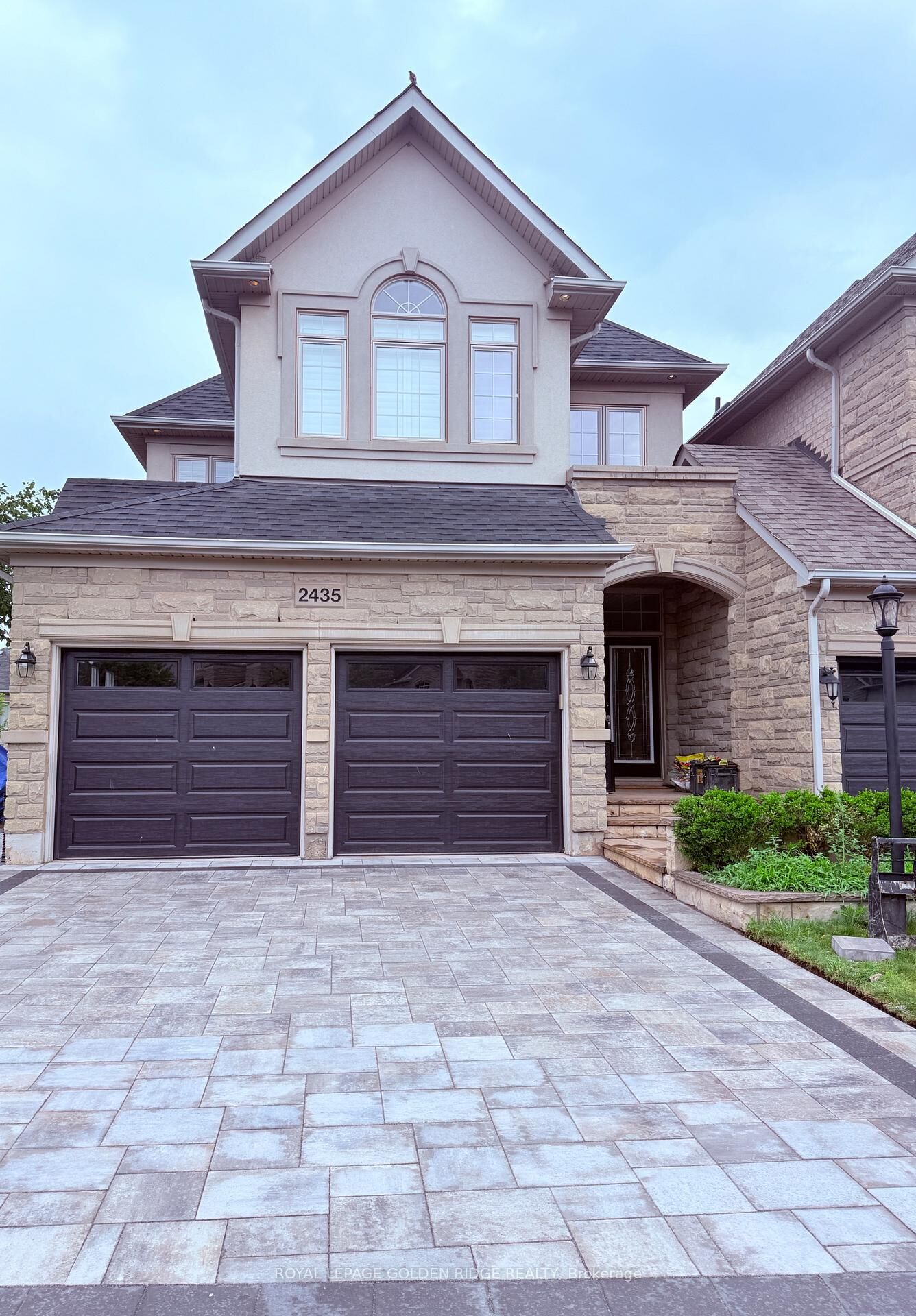 Property Photo:  2435 Presquile Drive Lower Level  ON L6H 0B8 