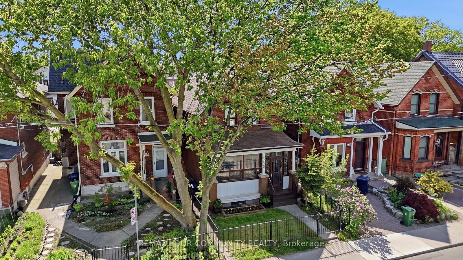 Property Photo: 330 Main Street ON M4C 4X7