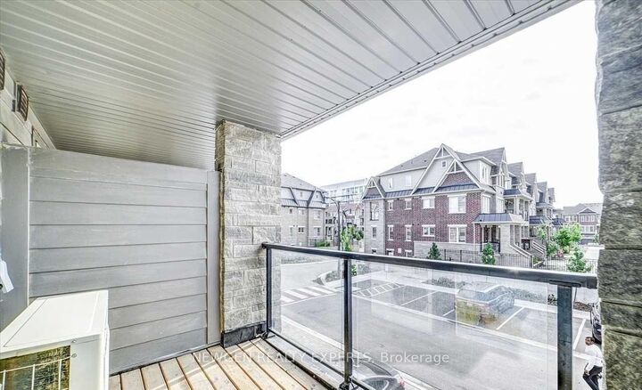 Property Photo: 200 Veterans Drive N 16 ON L7A 5K7