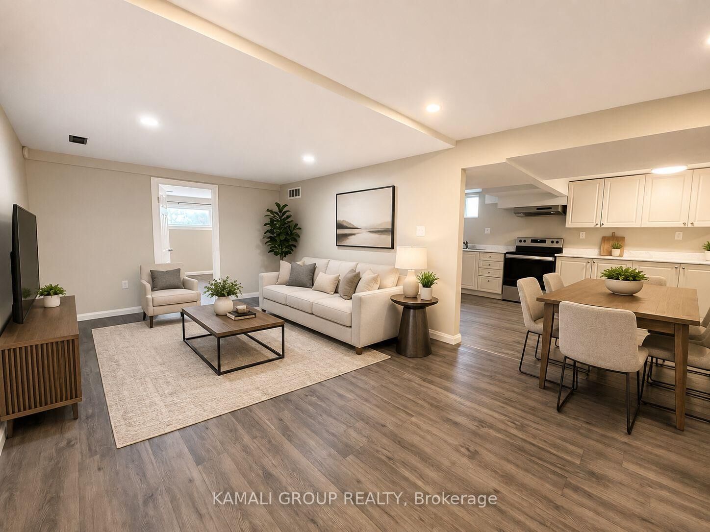 Property Photo:  75 Keewatin Street S Bsmt  ON L1H 6Z2 