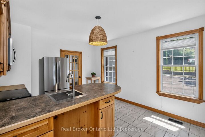 Property Photo: 17 Peel Street ON L9M 1A5