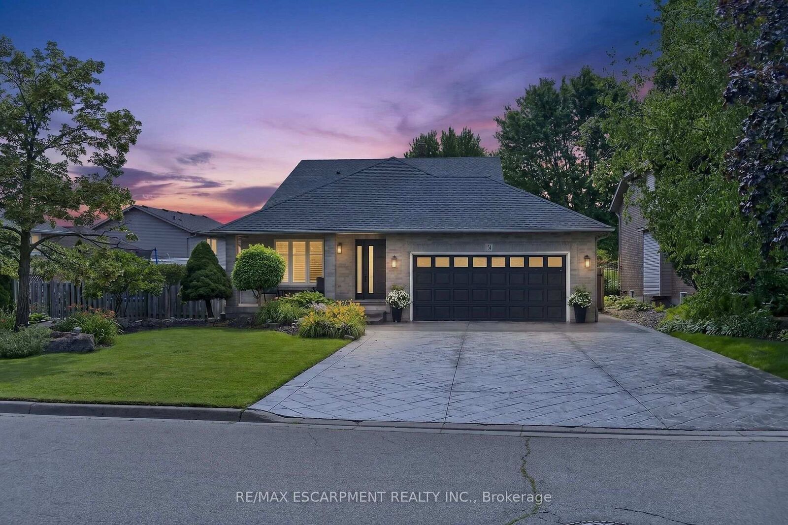 Property Photo: 51 Cabriolet Crescent ON L9K 1K5